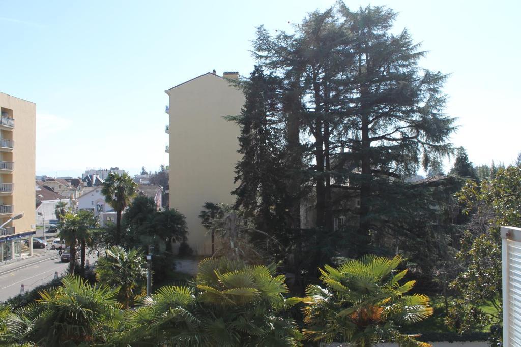 Hotel Montilleul - Villa Primrose Pau Exteriör bild